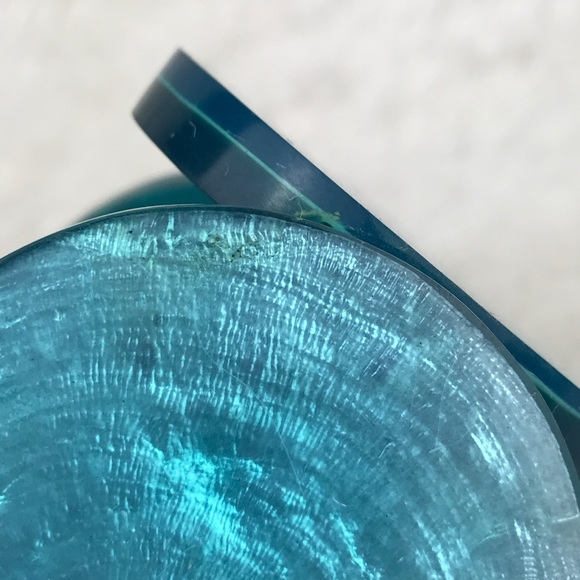 Blue Iridescent Circle Stretch Fashion Bracelet - Picture 7 of 8